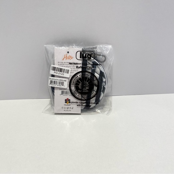 Lug Circle Pouch Ladybug Lane NWT. EMBROIDERED HEART - Picture 2 of 9